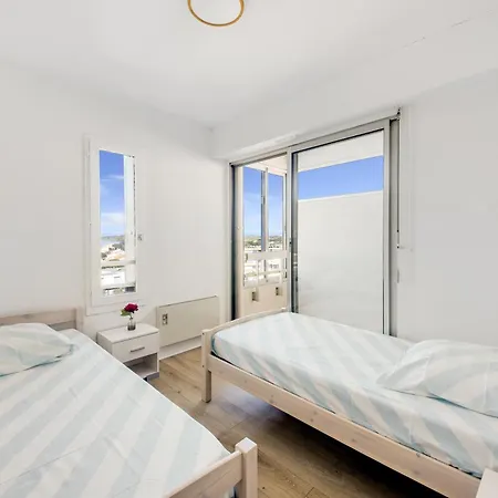Apartment La Perle - Vue Mer, Parking Privee Clos, Traversant ,tv 4k, Fibre Canet-en-Roussillon